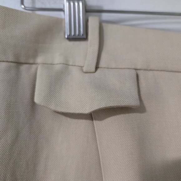 NEW COS | Relaxed Linen-Blend Wide-Leg Trousers in Beige - Picture 6 of 14